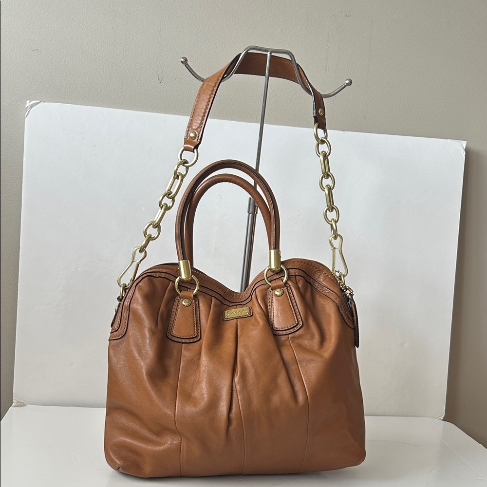 Coach Tan Leather Shoulder Bag With Top Handles Quiet Luxury Y2K Gorgeous!